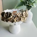 Gipso-Mergina su vainiku (ŽV031-1)