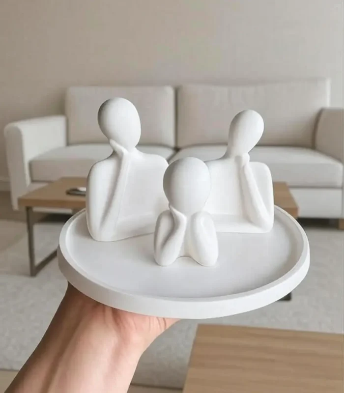 Figuru rinkinys ant padėkliuko-šeima (RNG NR 10) (1050x1200)