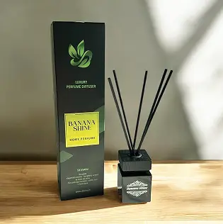 Banana Shine 210x300